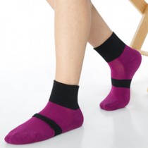 【KEROPPA】可諾帕無痕足弓運動機能男襪x2雙C98008紫紅（C98008紫紅x2）